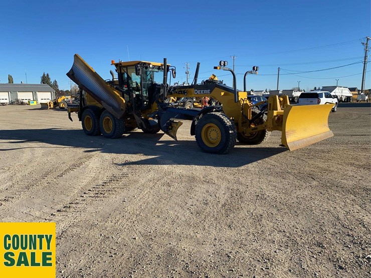 2020-deere-872gp-image-4