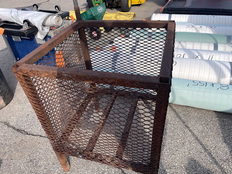 #14025-•-metal-crate-(o3)-image-11