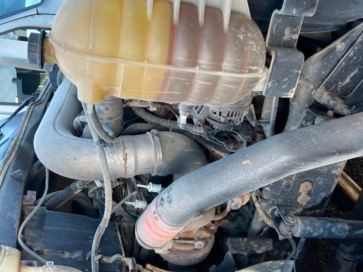 2004-international-8600-image-9