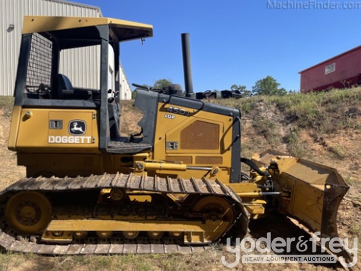 2015-deere-450j-image-2