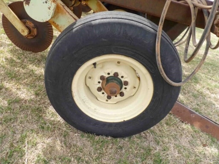 40'-flex-king-sweep-plow-image-13