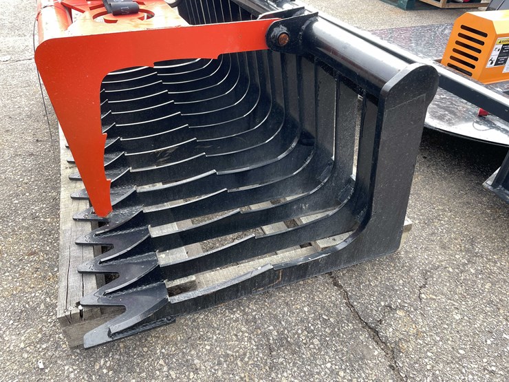 #14003-•-unused-78"-skid-steer-rock-grapple-(o11)-image-2