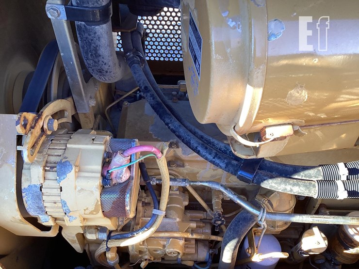 2000-caterpillar-d5m-xl-image-11