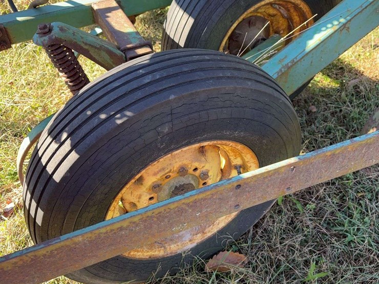 john-deere-1010-image-10