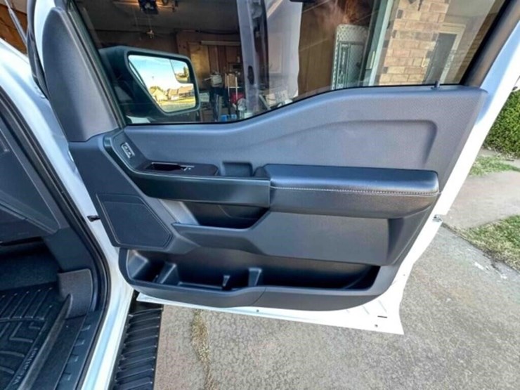 2023-ford-f150-image-24