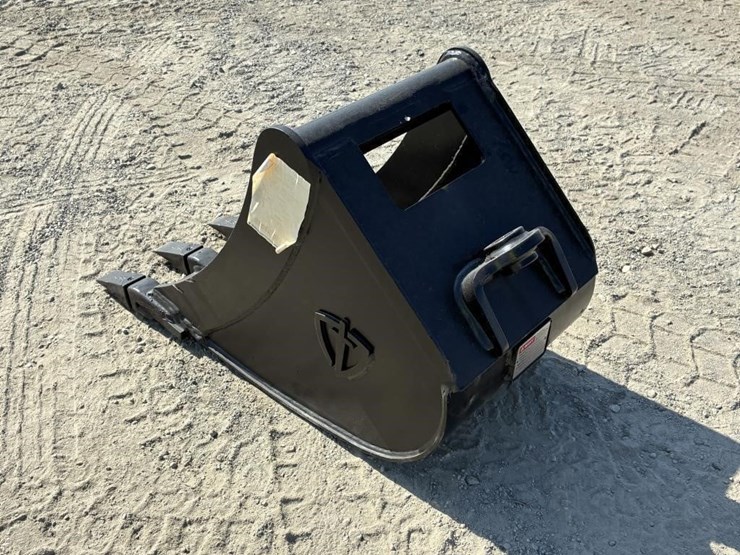 sany-excavator-bucket-w/-teeth-18"-image-4