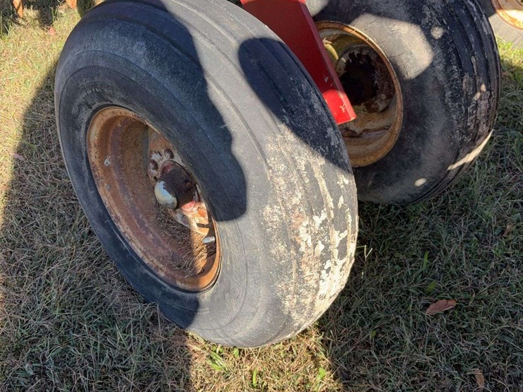 case-496-disk,-7-1/2''-spacing,-16''-blades-tandem-axle-on-frame,-rear-hitch,,-s/n--016019.-image-8