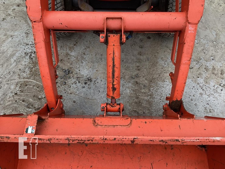 2008-kubota-bx24-image-10