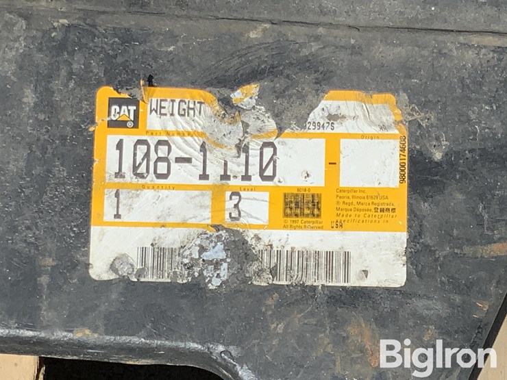 caterpillar-100-image-16