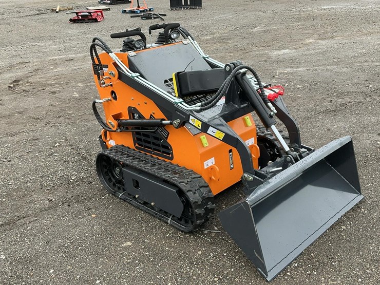 #1001-•-unused-landhero-t460-mini-skid-steer-loader-image-7
