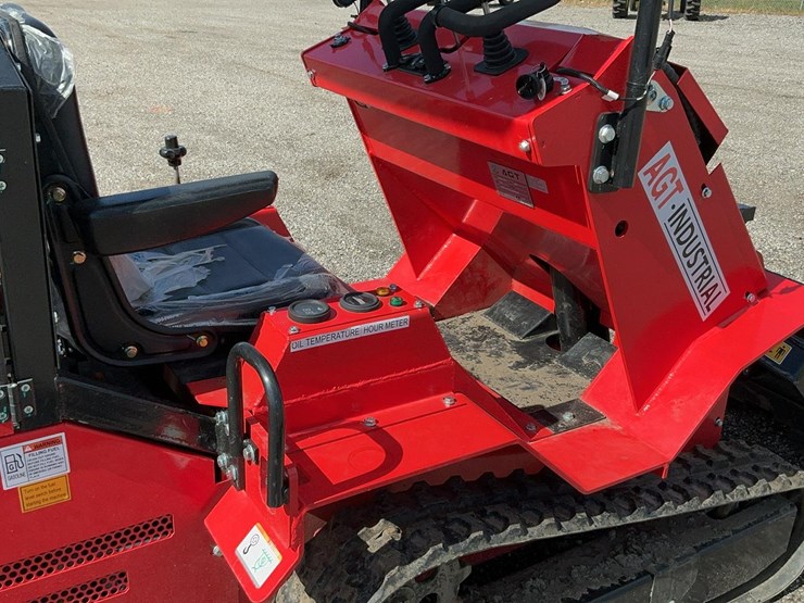 #1000-•-sda140t-mini-skid-steer-loader-with-bucket-&-fork-attachments-image-24