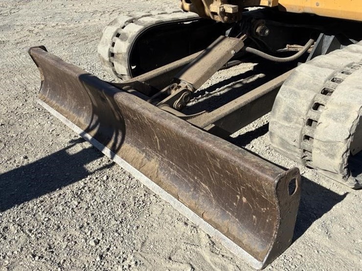 2008-caterpillar-304c-image-11