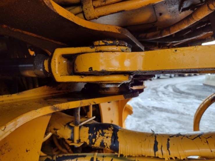 8-volvo-l60f-image-27