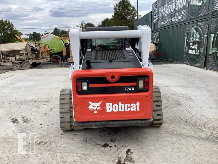2019-bobcat-t740-image-3