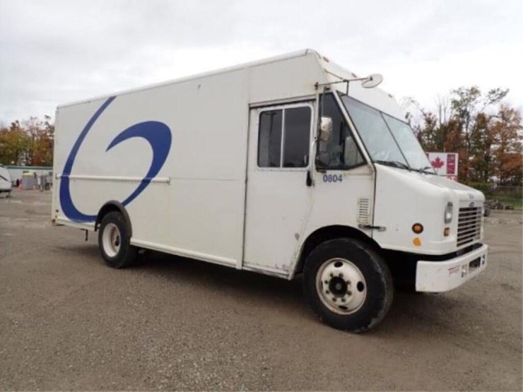 2008-freightliner-mt55-image-3