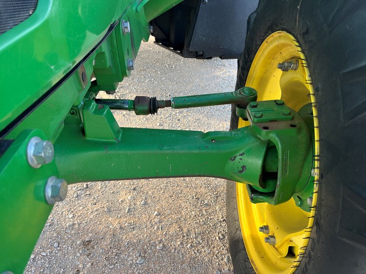 2018-john-deere-5100e-image-3