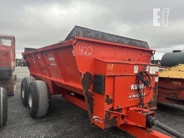 kuhn-knight-8124-image-1
