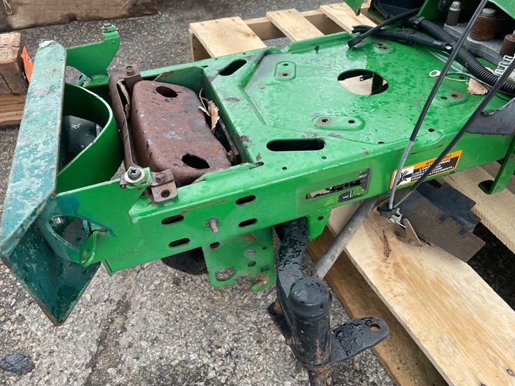 john-deere-gt235-image-5