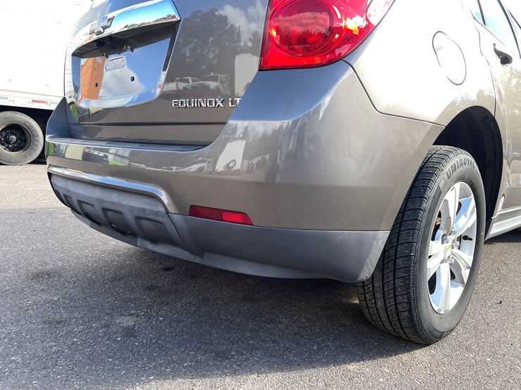 2012-chevrolet-equinox-lt-image-23