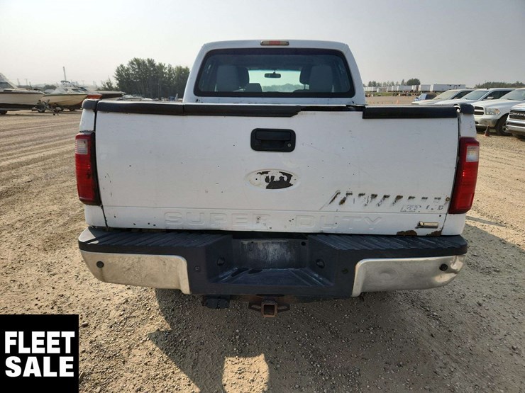 2011-ford-f350-image-19