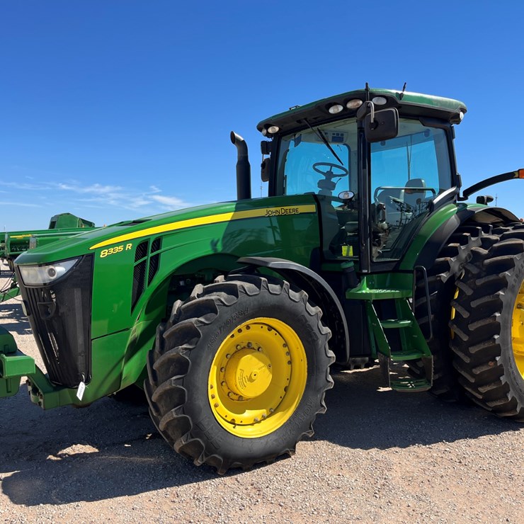 2012 JOHN DEERE 8335R