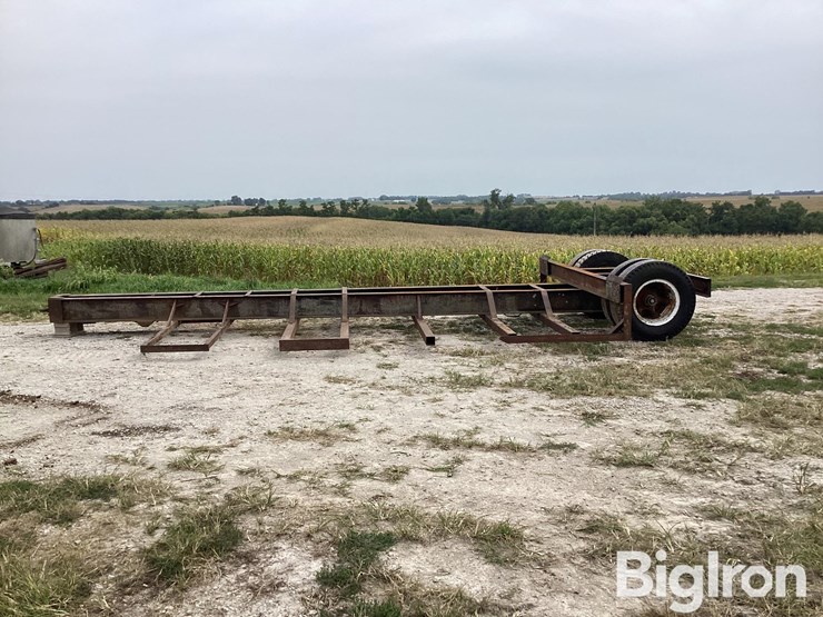 homemade-round-bale-hay-trailer-image-8