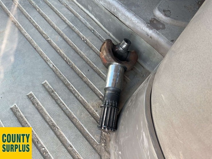 case-puma-210-tractor-image-14