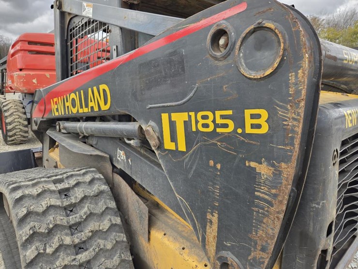new-holland-lt185b-image-23
