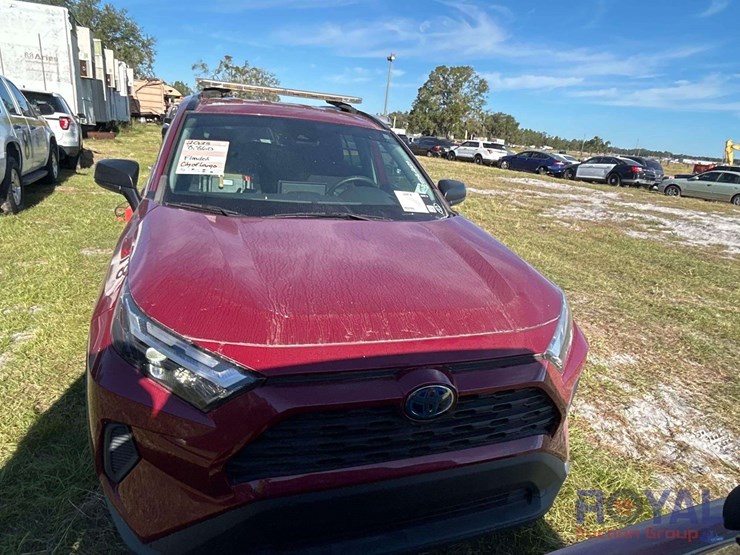 2023-toyota-rav4-image-24