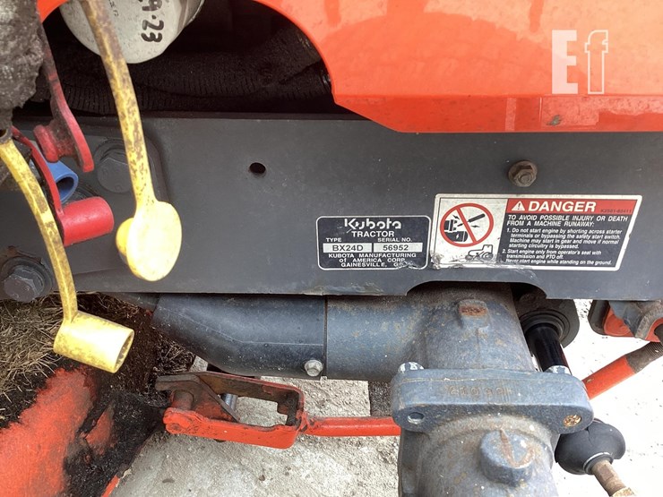 2008-kubota-bx24-image-19