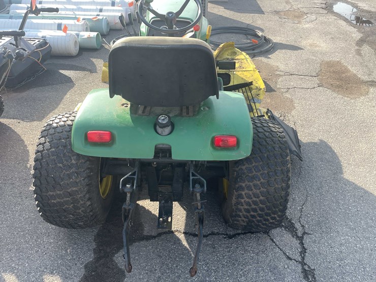 john-deere-400-image-5