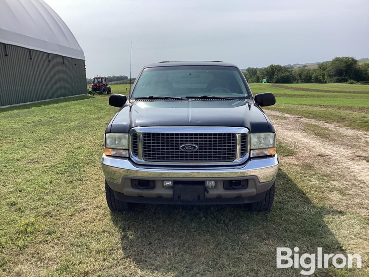 2002-ford-excursion-limited-image-2