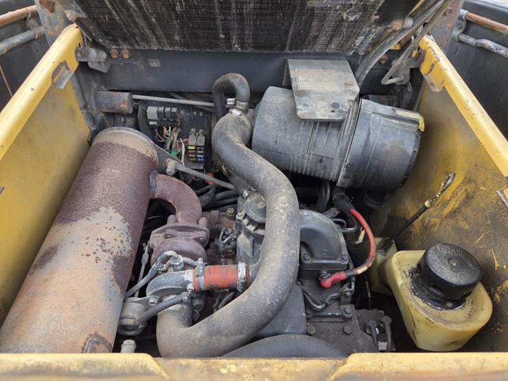 new-holland-lt185b-image-28