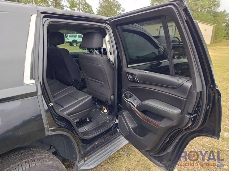 2018-chevrolet-tahoe-image-26