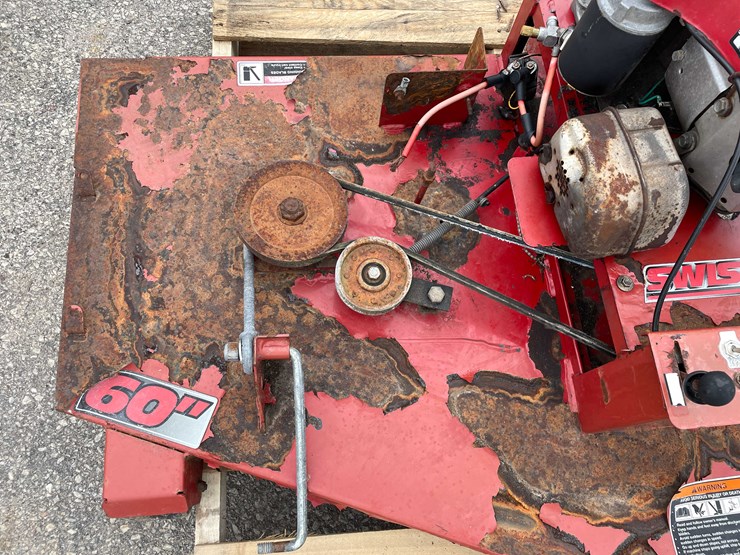 #14026-•-swisher-60"-mower-deck-(o3)-image-11