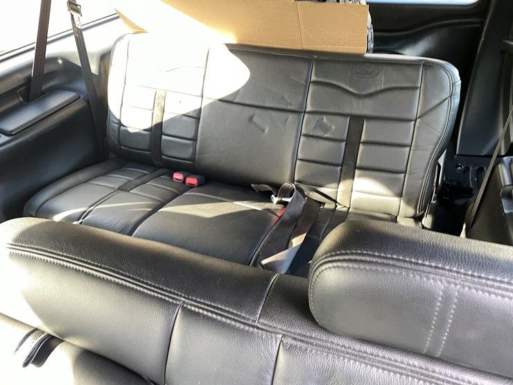 2004-ford-excursion-limited-image-61