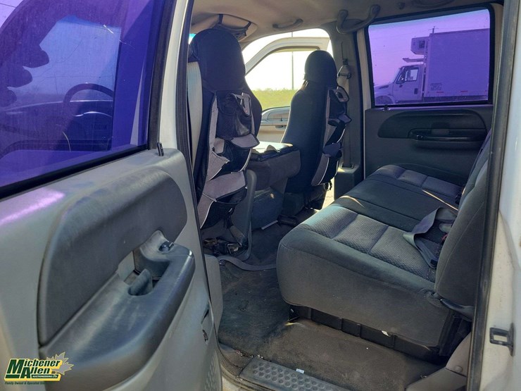 2002-ford-f350-image-23