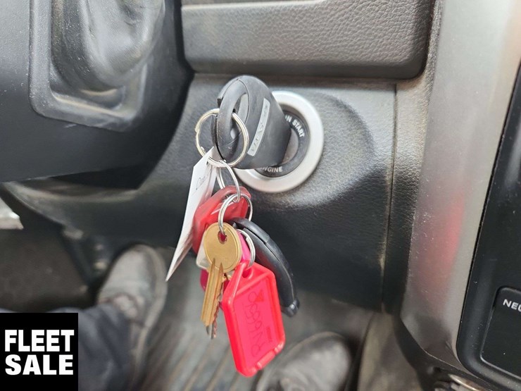 2016-ram-2500-slt-image-27