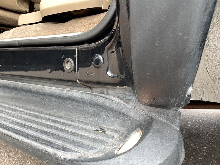 2003-ford-excursion-image-35