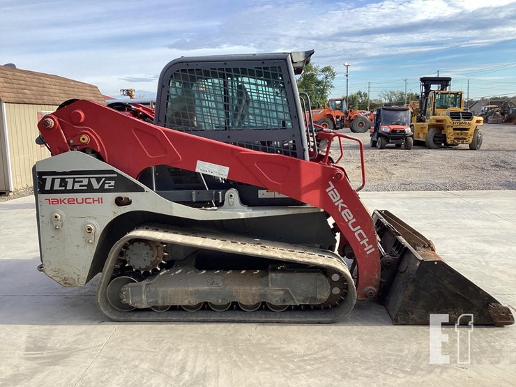 2021-takeuchi-tl12v2-image-5