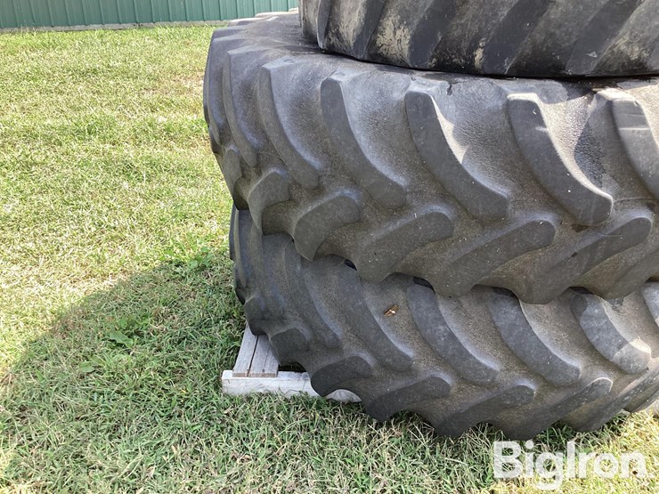 2)-16.9r30-tires-&-(1)-13.6-24-image-15