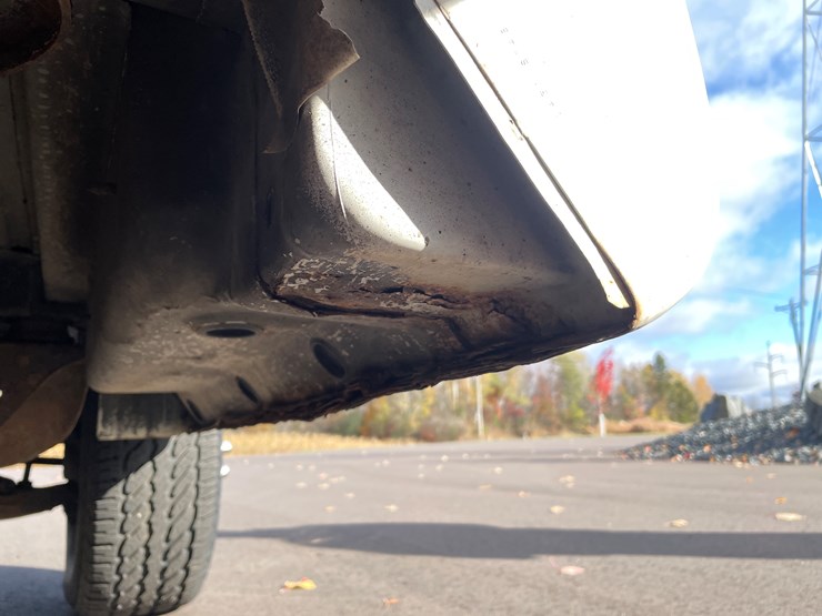 2007-chevrolet-g3500-image-51