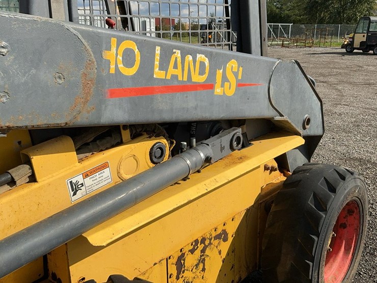 new-holland-ls190-image-34