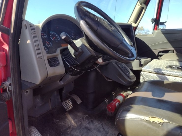 16-international-durastar-4400-image-14