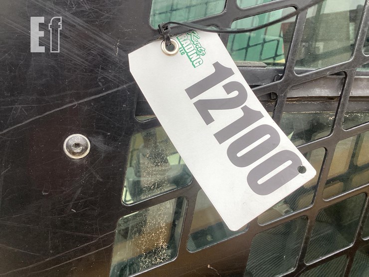 2021-caterpillar-299d3-image-24