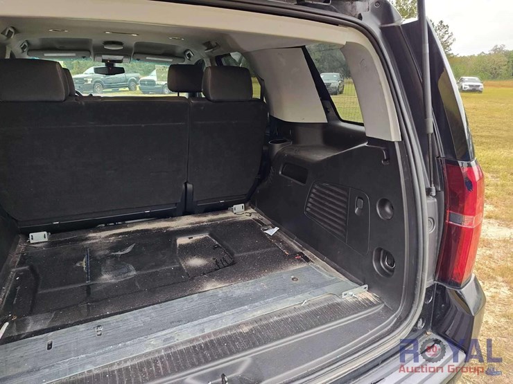 2018-chevrolet-tahoe-image-32