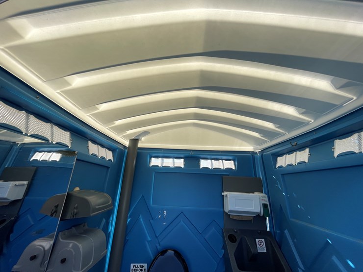 #5659-•-poly-portables-flushable-porta-potty-with-sink-image-13