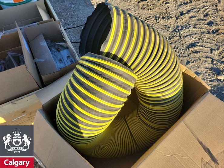 pallet-of-boxes-with-parts-with-2-drums-castrol-optipit-image-9