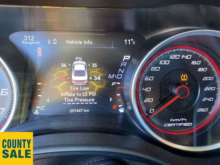 2021-dodge-charger-rwd-4dr-sedan-image-12