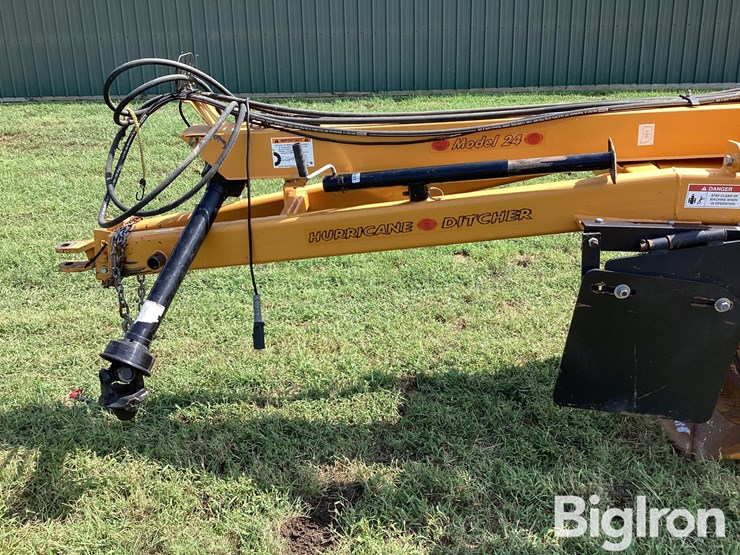 hurricane-24-pull-type-ditcher-image-14